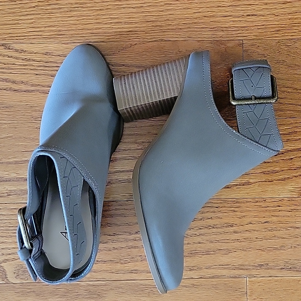 ❤️ HOST PICK ❤️ Shoes